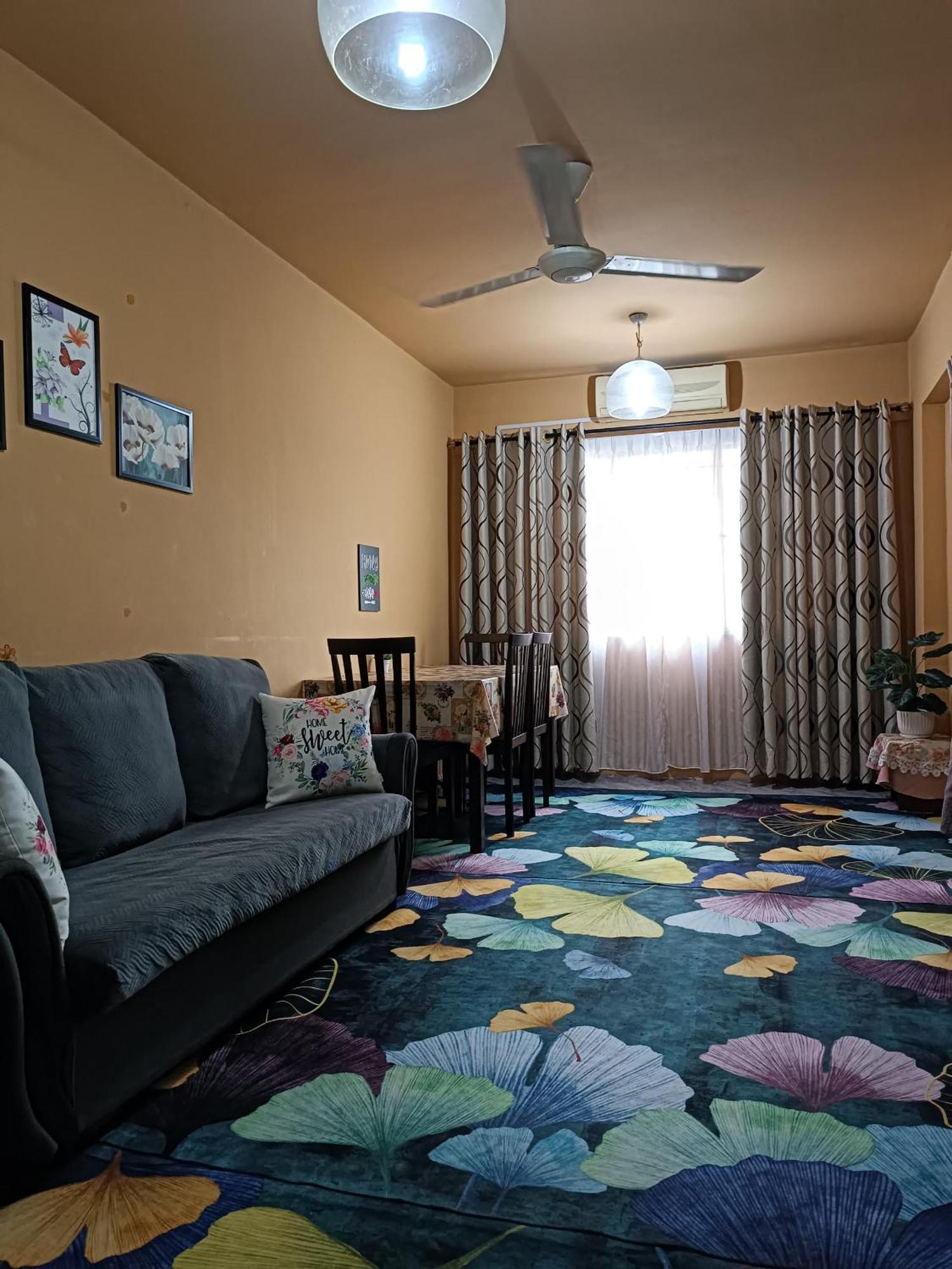 M.Fr Homestay Pangsapuri Putra Damai プトラジャヤ エクステリア 写真