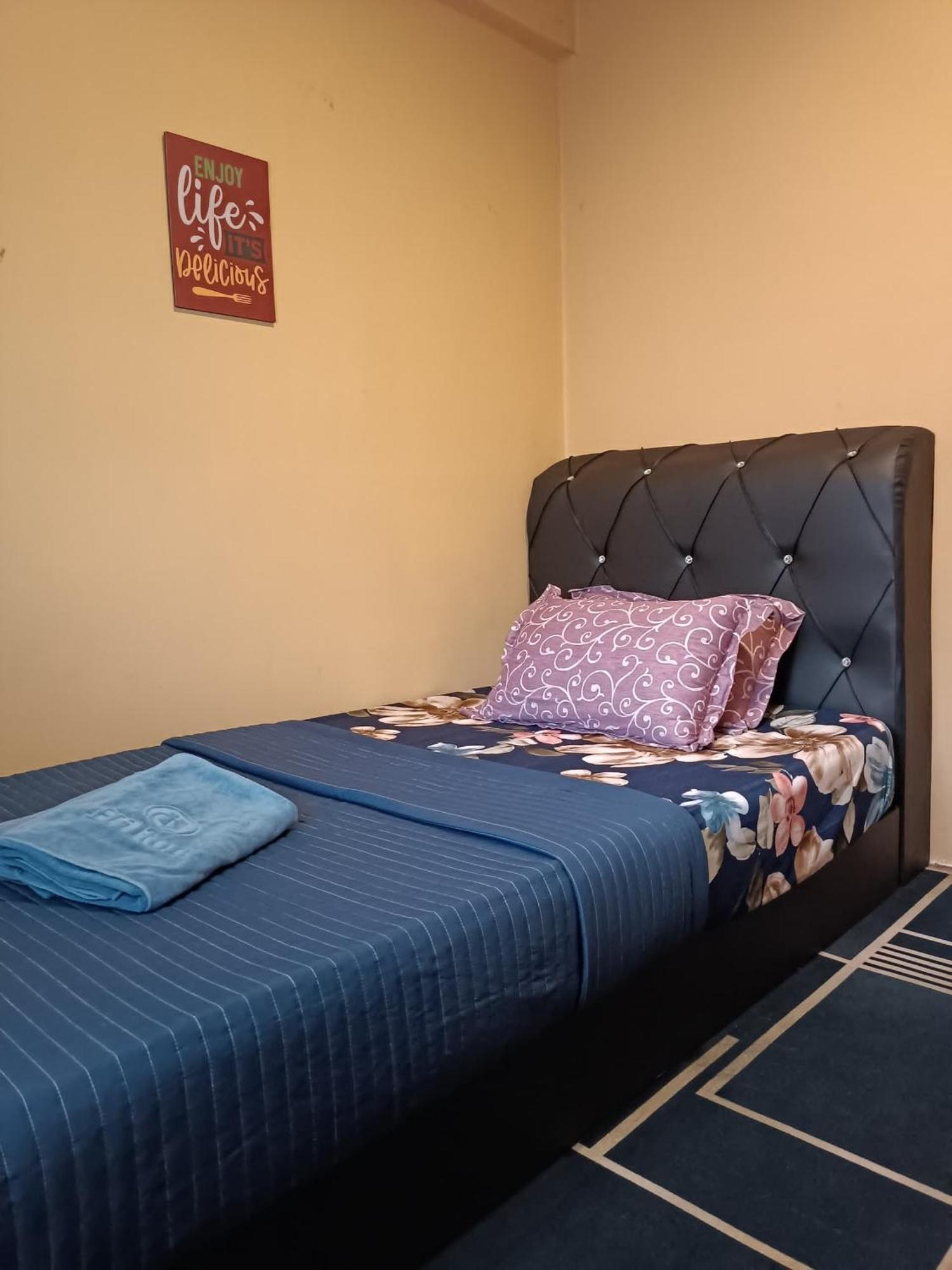 M.Fr Homestay Pangsapuri Putra Damai プトラジャヤ エクステリア 写真